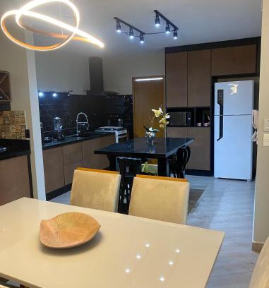Parque Enseada Apartment | Apartamento lindo a 03 minutos da praia Enseada