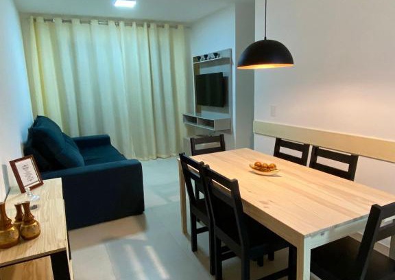 Praia do Morro Apartment | Apartamento na Praia do Morro- Guarapari, de frente, varanda ampla, duas quadras da orla da praia