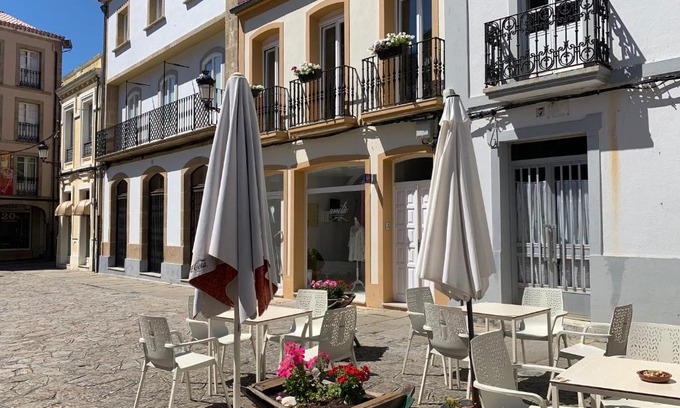 Noia Apartment | Apartamento Noia Centro Izqda