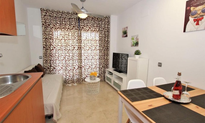 Torrequebrada Apartment | Apartamentos Ana Junto a la playa