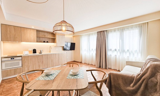 Ciutat de les Arts i les Ciencies Apartment | APARTAMENTOS LAS CIENCIAS N- WIFI+PARKING+AIRE ACONDICIONADO