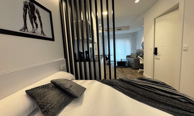 Leon Hotel | Apartamentos Identia by gaiarooms