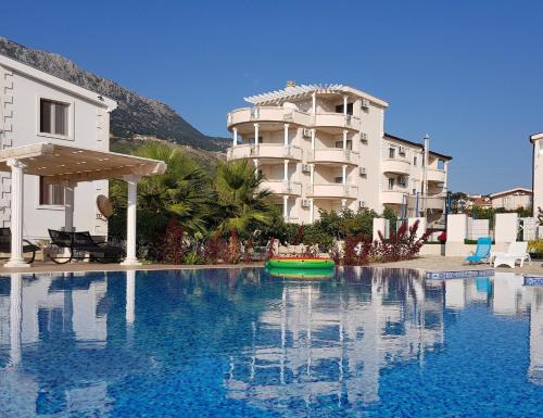 Dobra Voda Apartment | Apartaments Crown Silvia