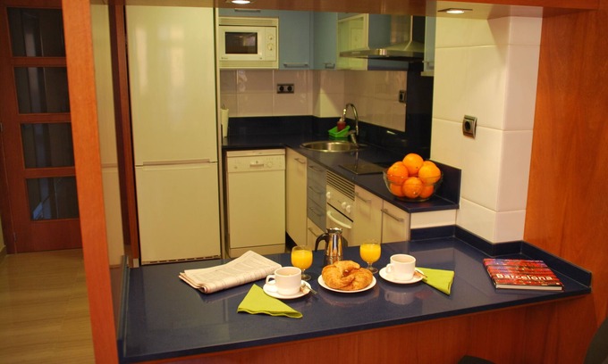 El Camp de l'Arpa del Clot Apartment | Apartaments Independencia