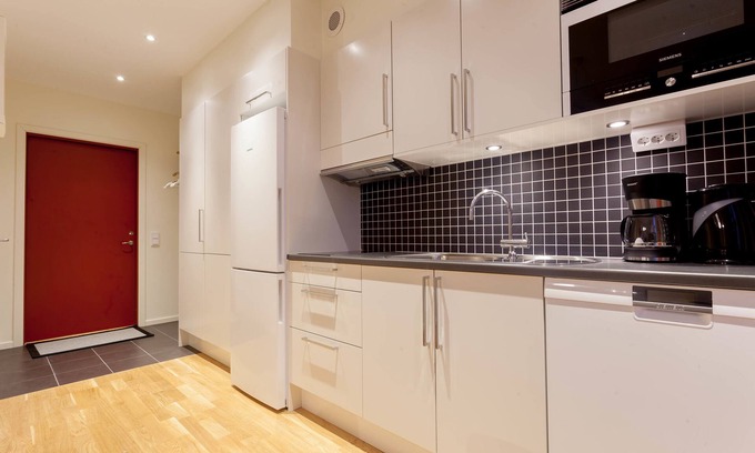 Solna Apartment | ApartDirect Solna