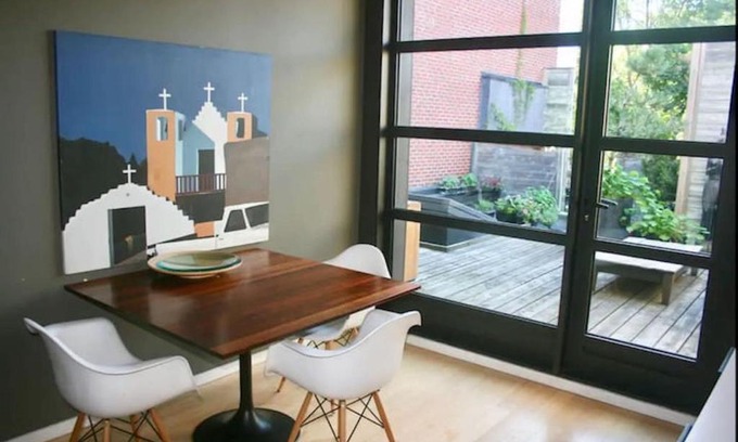 Little Italy Apartment | Apartement in the heart of Montreal Little Italy.