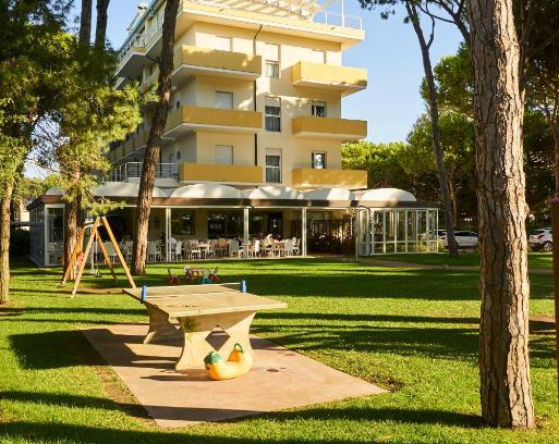 Jesolo Pineta Apartment | Aparthotel La Pineta