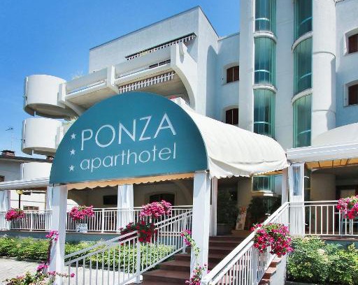 Lignano Sabbiadoro Apartment | Aparthotel Ponza
