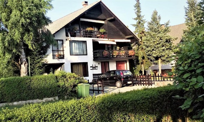 Radovljica Apartment | Aparthouse Ani