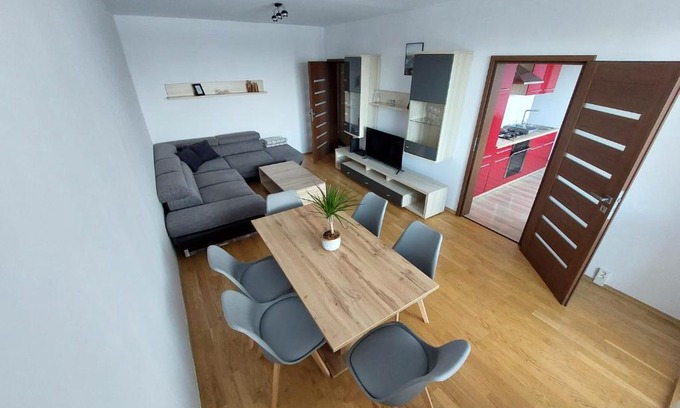 Poprad Apartment | Apartmán Fialka