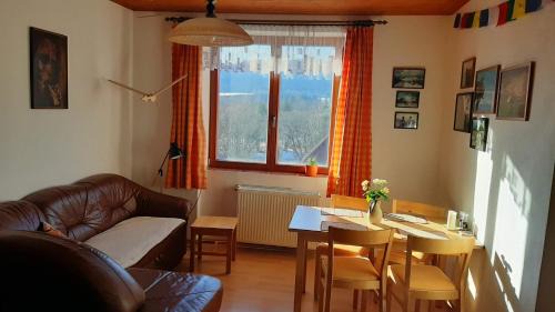 Lenora Apartment | Apartmán nad Teplou Vltavou
