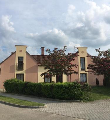 Trebon Apartment | Apartmány U parku Třeboň