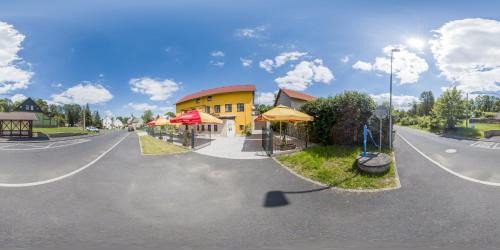 Jindrichovice Apartment | Apartmány-Zámecká restaurace