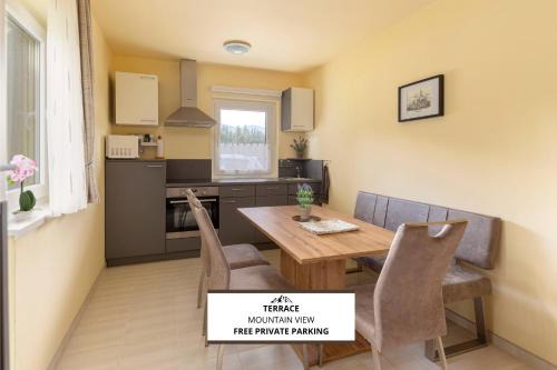 Ravne v Bohinju Apartment | Apartma Ravne in Bohinj - Scenic Apartment with View