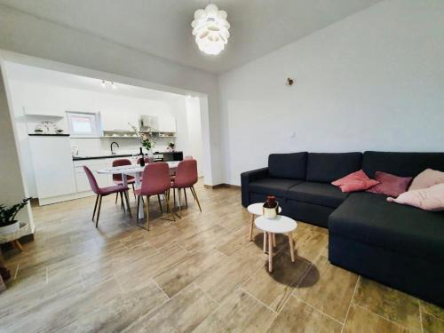 Razanac Apartment | Apartman Školj