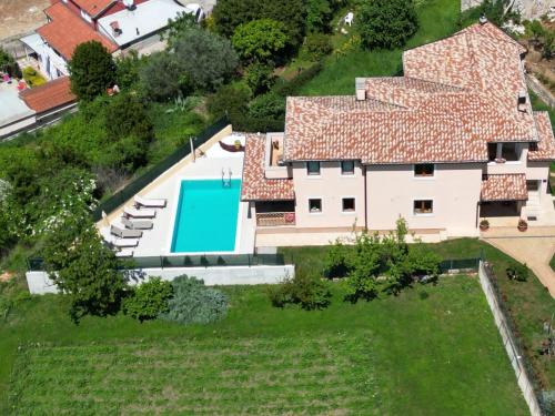 Brtonigla Apartment | Apartman Aisha