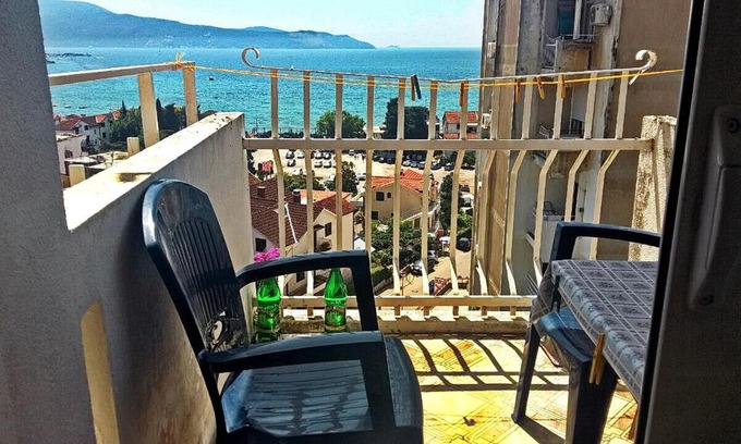 Igalo Apartment | Apartman Ana