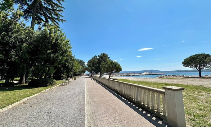 Crikvenica Apartment | Apartman Dalma