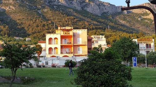 Gradac Apartment | Apartman Matilda
