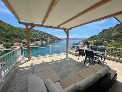 Donja Klada Apartment | Apartmani Pulić