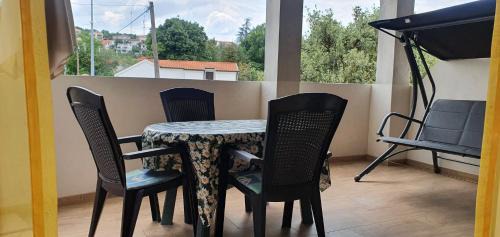 Njivice Apartment | Apartmani Sonia