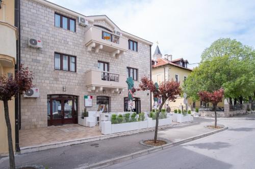 Trebinje Apartment | Apartmani Vila Kosa