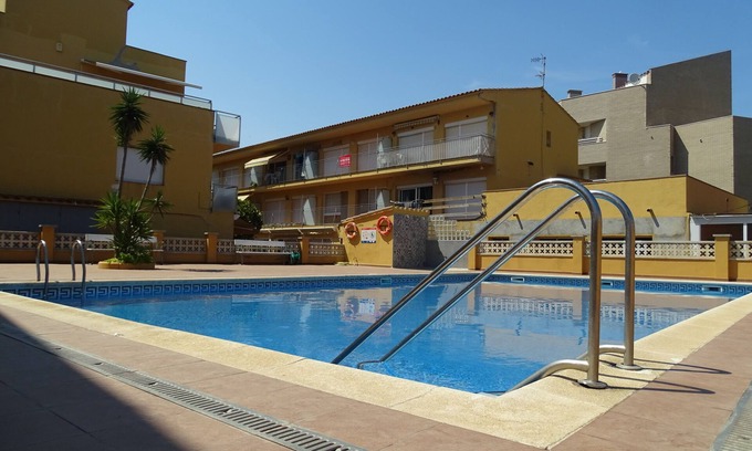 Els Griells Apartment | Apartment in L'Estartit 100 meters from the beach
