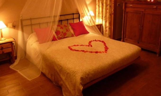 Ibero Cottage | Apartment (2+1 pax) next to the river, with pool and 10 minutes from Pamplona