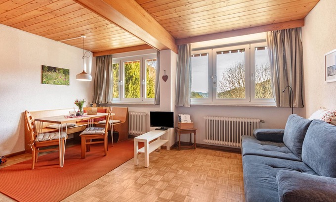 Muggenbrunn Apartment | 'Apartment 2, 45 sqm' with Mountain View and Wi-Fi