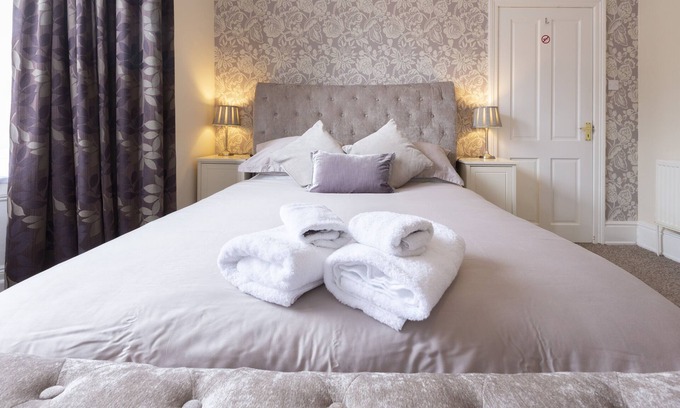 York Apartment | Apartment 32