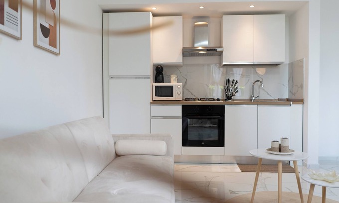 Albate Apartment | Apartment 5 min from the historic center!
