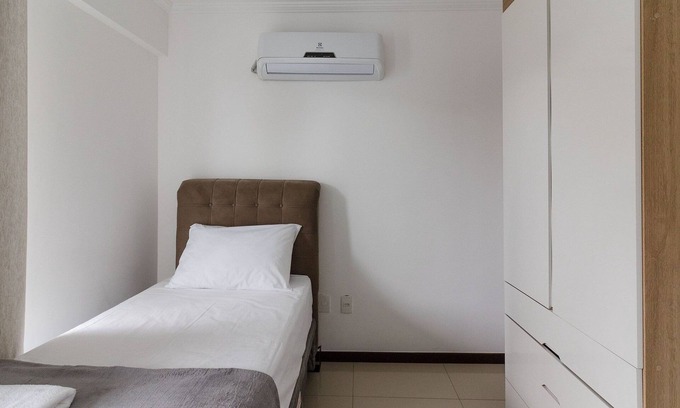 Braga Apartment | Apartment 500m From the Beach Cabo Frio-rj Efr0104