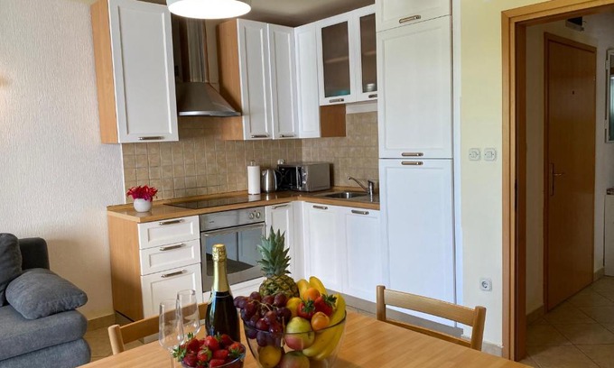 Biograd na Moru Apartment | Apartment Alba Maris - Center