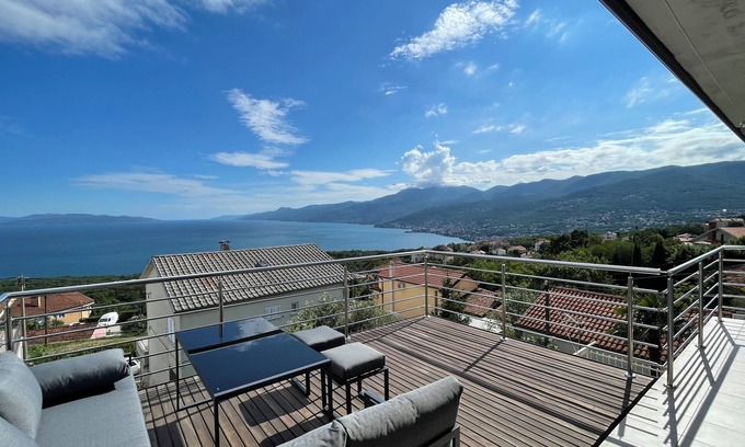 Cikovici Apartment | Apartment Alina