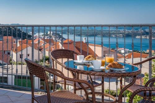 Meterize Apartment | Apartment Anamarija with sea view