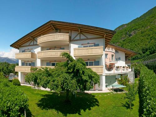 Postal Apartment | Apartment Bellavista by Interhome