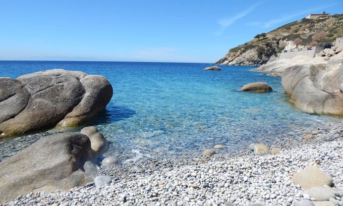 Pomonte Apartment | Apartment 'Bilocale' with Sea View, Wi-Fi and Air Conditioning