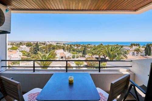 Alporchinhos Apartment | Apartment Carina mit wunderschönen Meerlblick