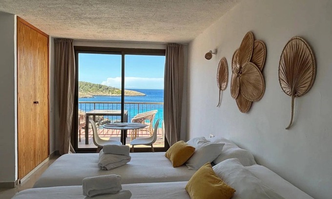 Portinatx Apartment | Apartment In A Hotel 'Apartamento Doble' with Shared Pool