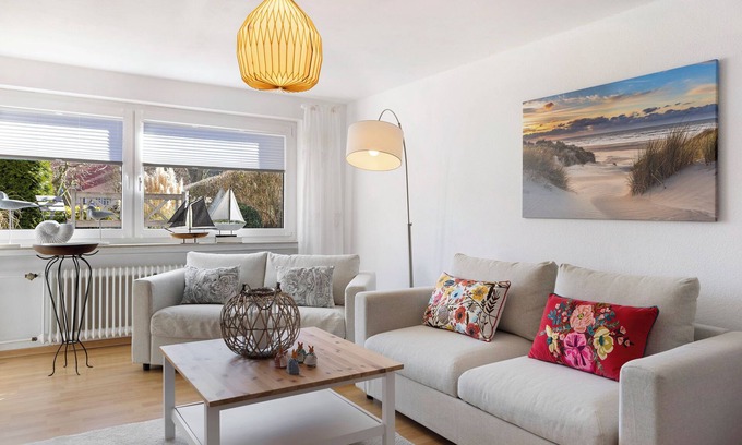 Germete Apartment | Apartment 'Ferienwohnung Am Kurpark' with Private Terrace and Wi-Fi