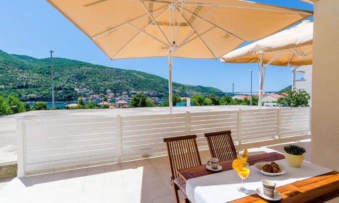 Mokosica Apartment | Apartment Festina Lente