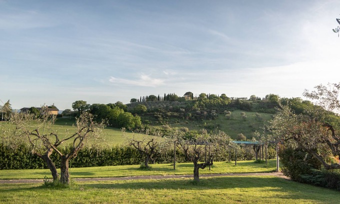 Assisi Apartment | Apartment for 5 guests in open countryside with swimming pool - Beech