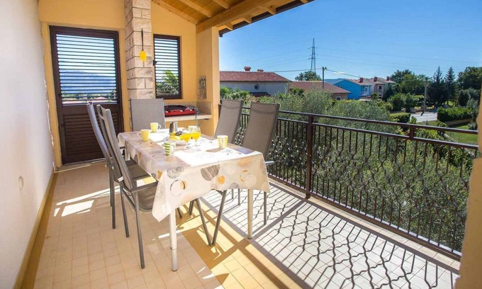 Nedescina Apartment | Apartment for 5 persons in Nedešćina, a small town near Labin and Rabac