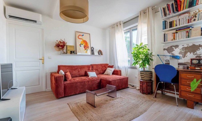 Gorge de Loup Apartment | Apartment Gorge de loup