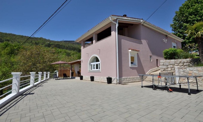 Sveta Jelena Apartment | Apartment Hill