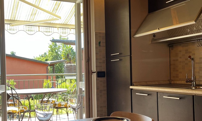 Arolo Apartment | Apartment 'Il Nido Di Arianna' with Shared Terrace, Balcony and Wi-Fi