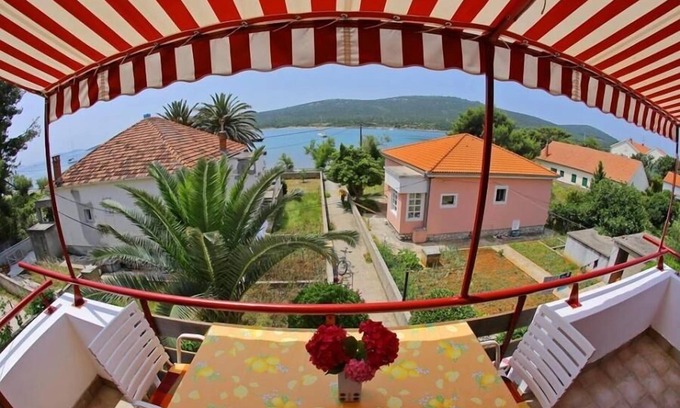Ist Apartment | Apartment in Ist with Seaview, Terrace, Air condition, WIFI (3752-1)