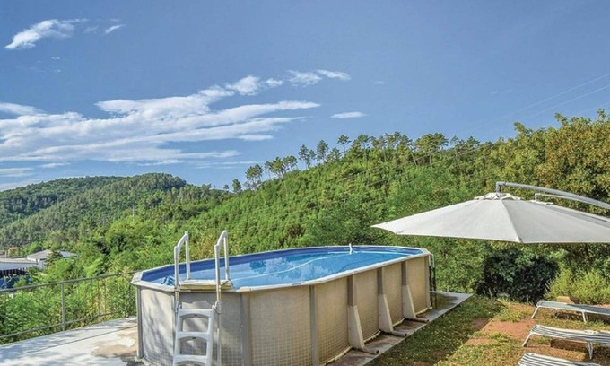 Massa Marittima Apartment | Apartment in Massa Marittima With Swimming Pool