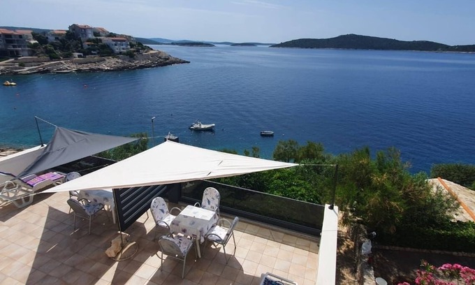 Sevid Apartment | Apartment in Sevid with Seaview, Terrace, Air condition, WIFI (4746-2)