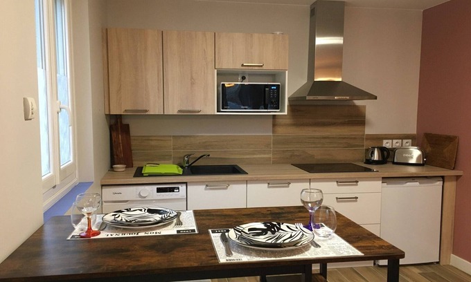 Arenes Romaines - Saint-Martin-du-Touch House | Apartment in Toulouse with garden
